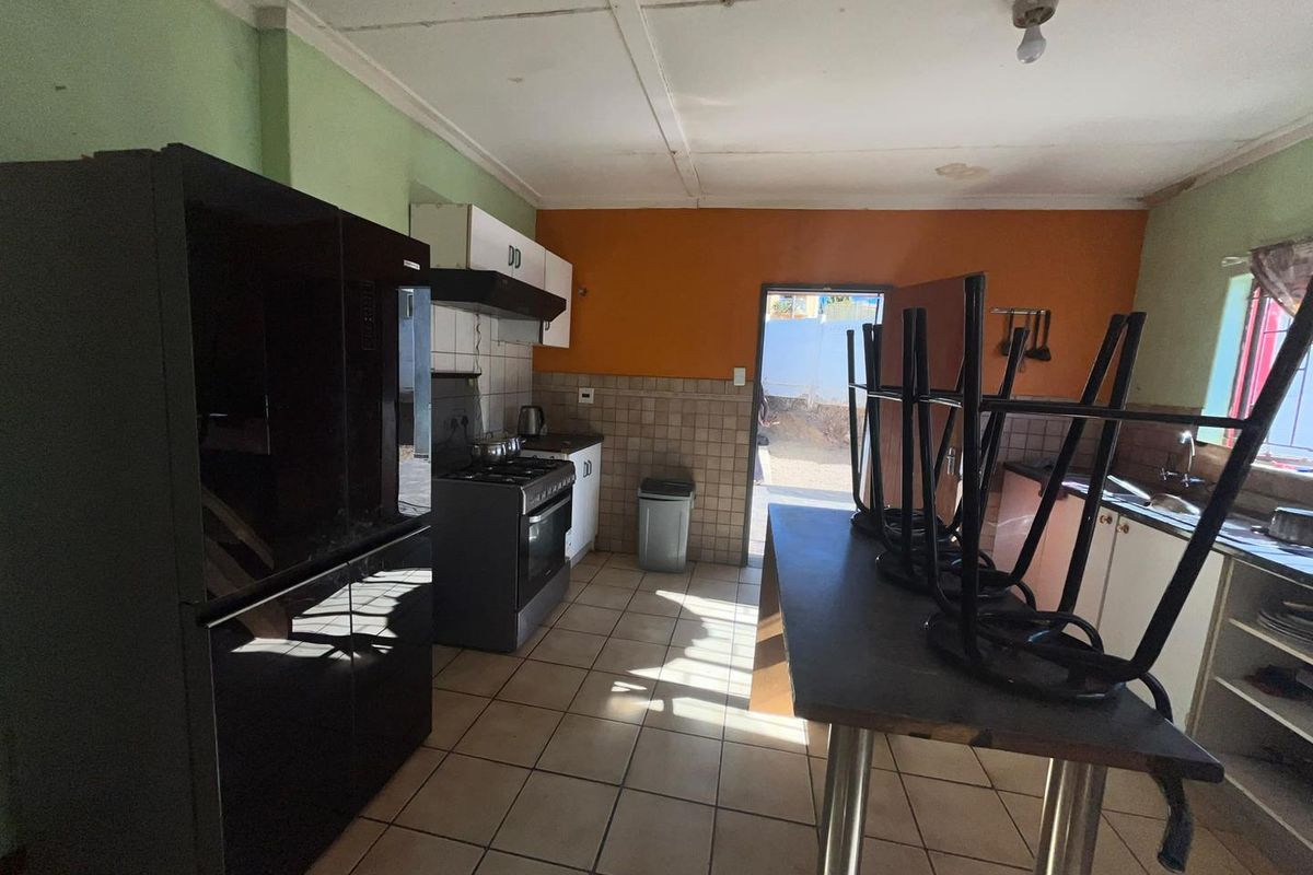 🚨 HOUSE FOR SALE | KHOMASDAL – N$1,850,000 🚨 🔥 SPACIOUS FAMILY HOME WITH HUGE POTENTIAL 🔥 - Photo 5