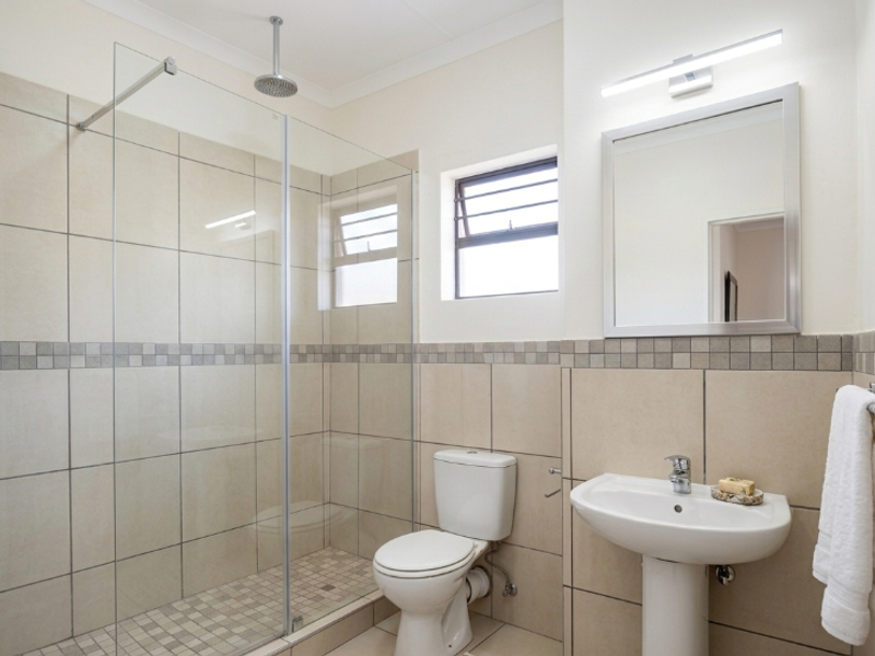 Modern Investment Apartment in Woodmead | High Rental Demand | Secure Complex - Photo 6