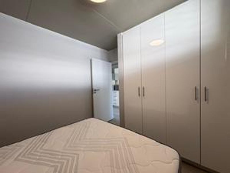 Semi-Furnished One Bedroom Apartment - Obs Court, Observatory - Photo 7