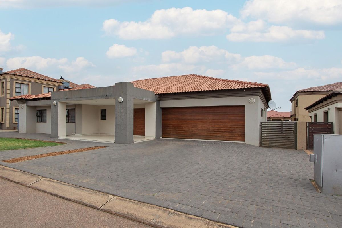 3 bedrooms house for in The Lavender Estate, The Orchards - Photo 2