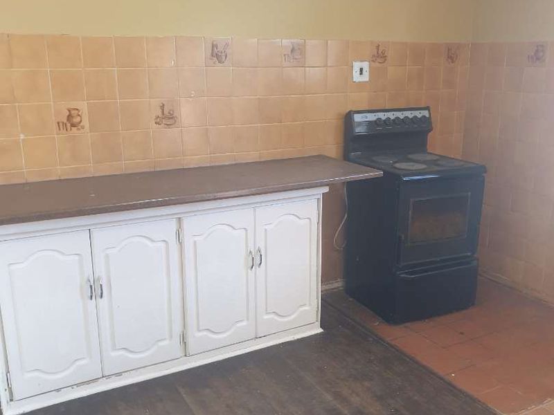 Fixer-Upper Opportunity in Western Extension, Benoni - Perfect for Investors or DIY Enthusiasts - Photo 8