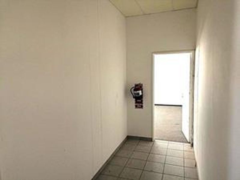 Office Space For Rent in Windhoek Central - Photo 1