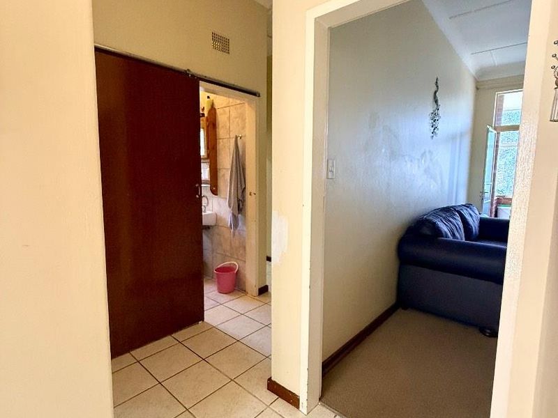 2 Bedroom Apartment for sale in Vryheid - Photo 7