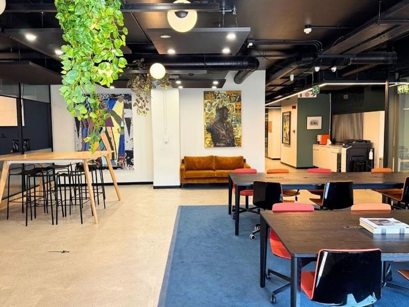 15 person office to let in trendy Harrington street - Photo 7