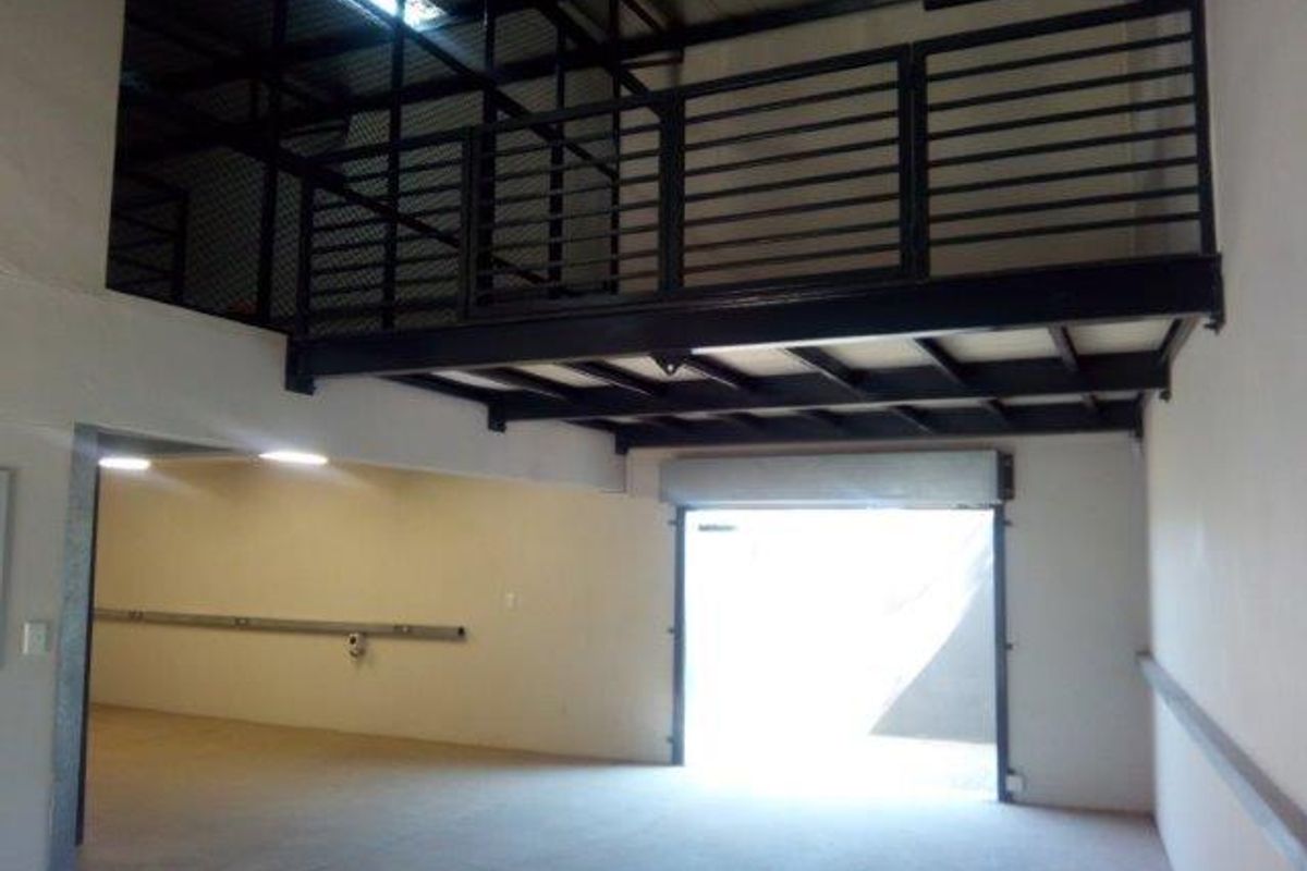For Sale - Warehouse with Mezzanine Floor in Northern Industrial - Photo 2