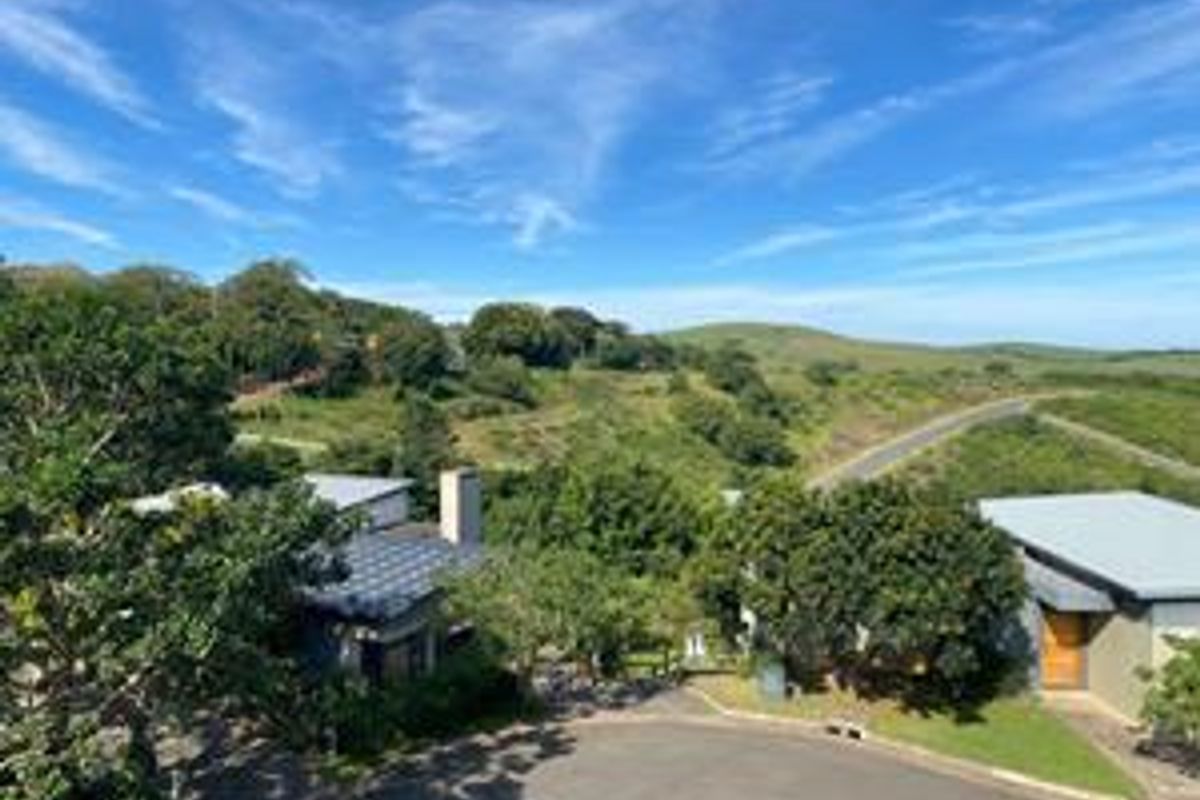 Beautiful 5 Bedroom Home For Sale in Palm Lakes Estate - Photo 5