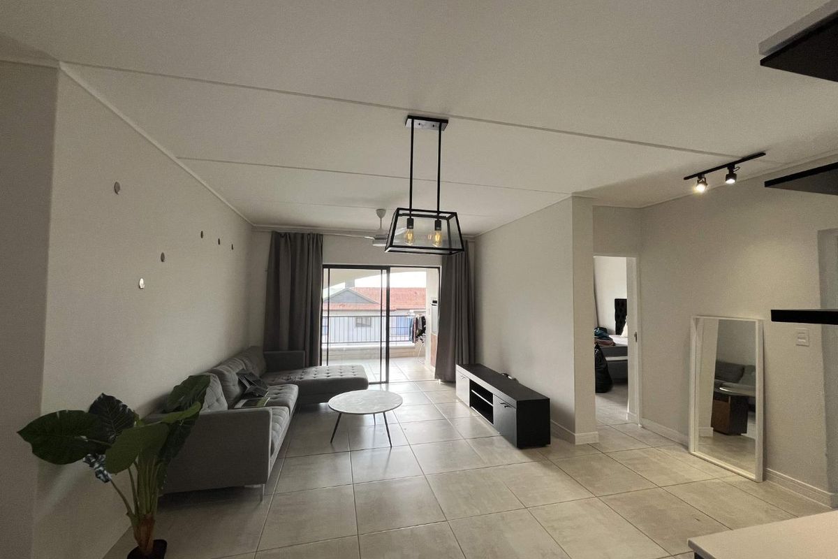 Hendra- Experience luxurious living within a secure complex in Izinga. - Photo 5