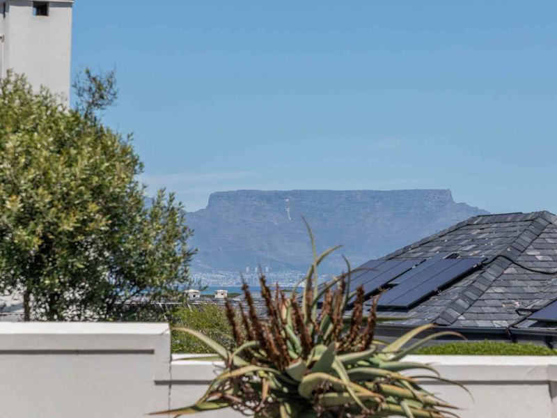 360degree Views - Golf course & Sea - Photo 6