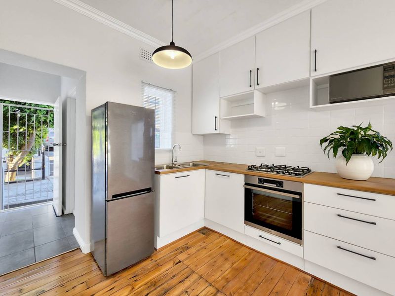 Neat and secure two bedroom apartment in Centreville - Photo 9