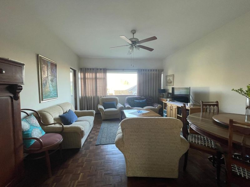 Spacious apartment in the popular Bremerhof Complex - Photo 8