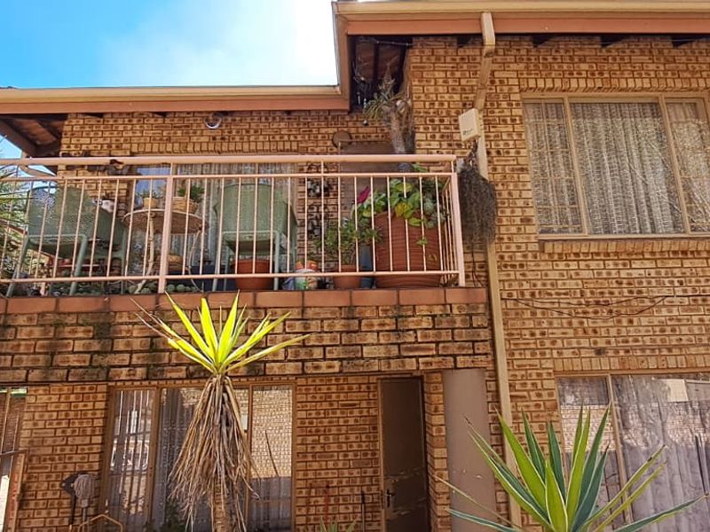 Modern Comfort Meets Secure Living in Duku Duku - Photo 1