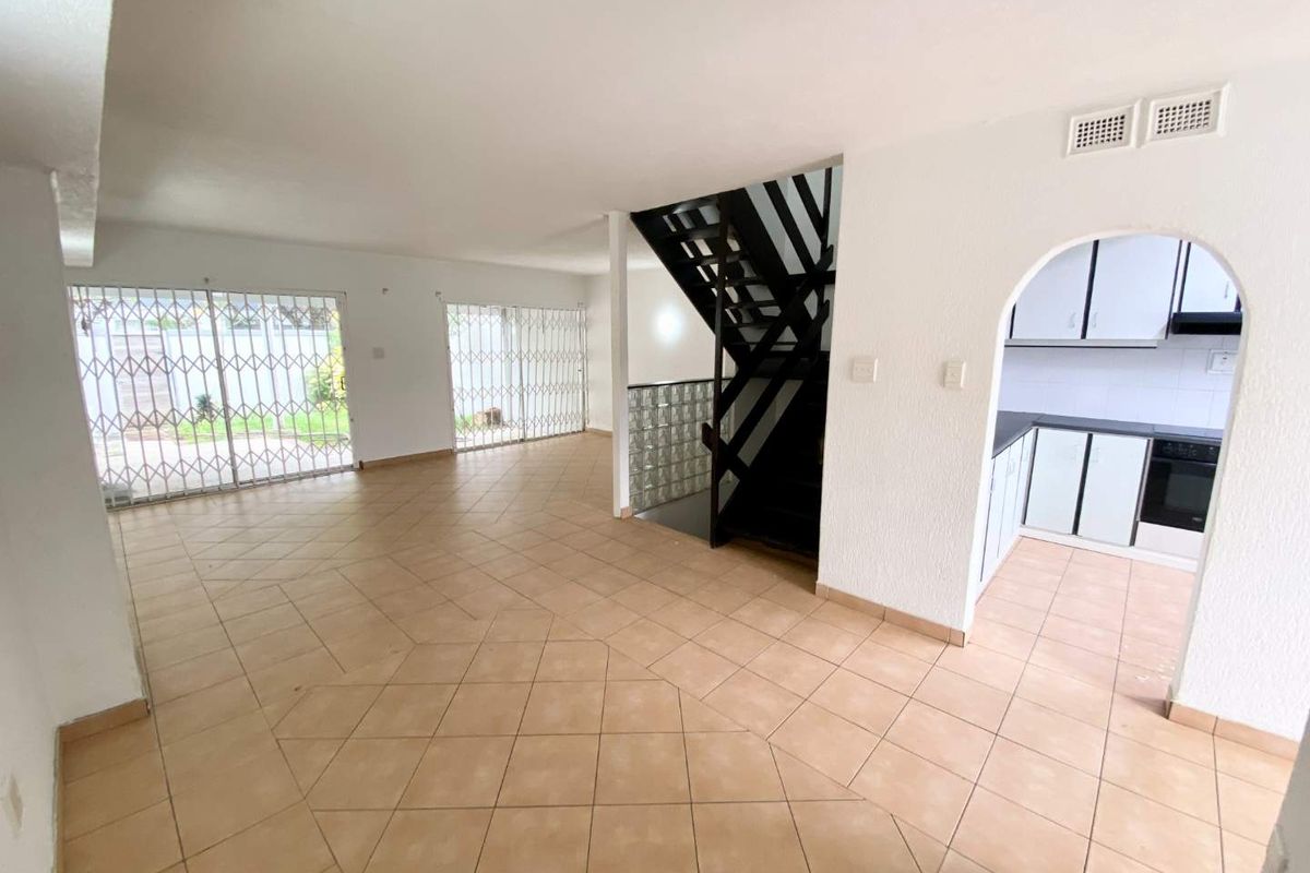 Hendra Estates - Lovely Townhouse For Rent In Prime Umhlanga!! - Photo 5