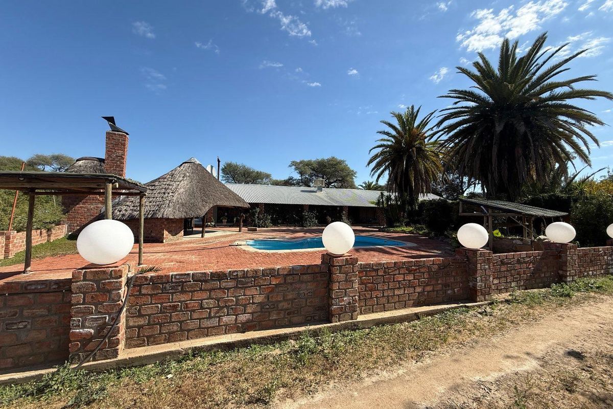 A farm for sales near Okahandja 📍 - Photo 2