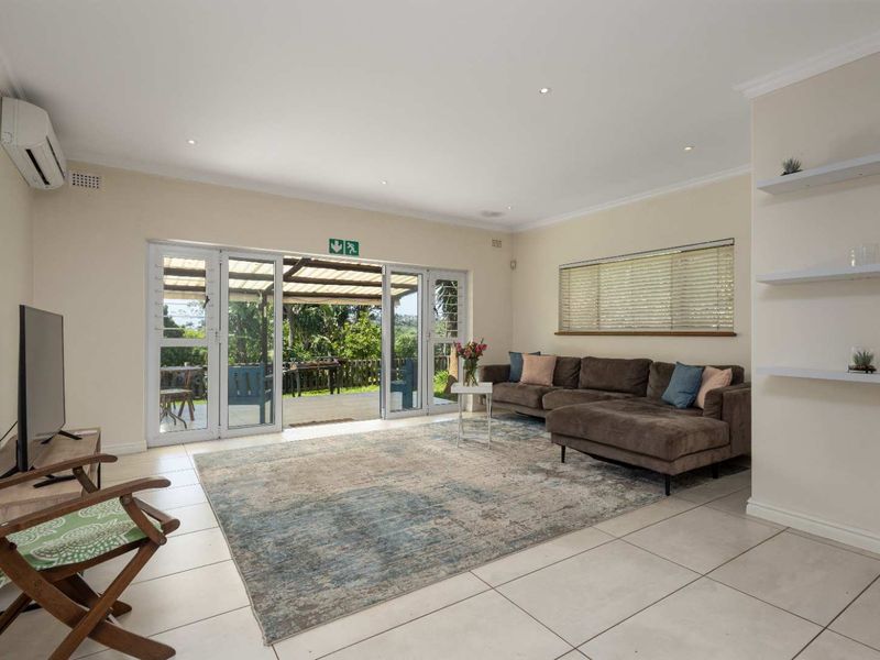 Hendra Estates - Stunning, Large Family Home For Rent In Prime La Lucia - Photo 7