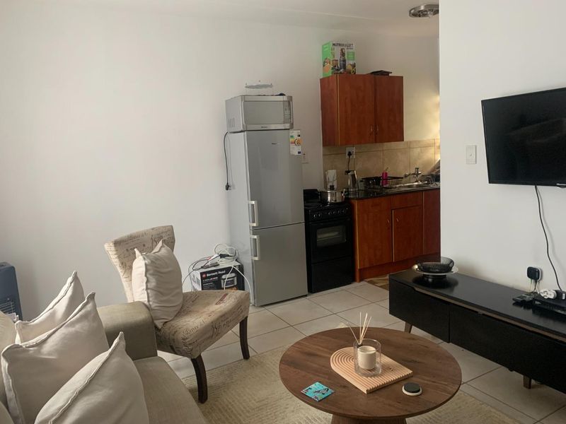 2 bedroom apartment fir sale in Jabulani Manor Soweto - Photo 3