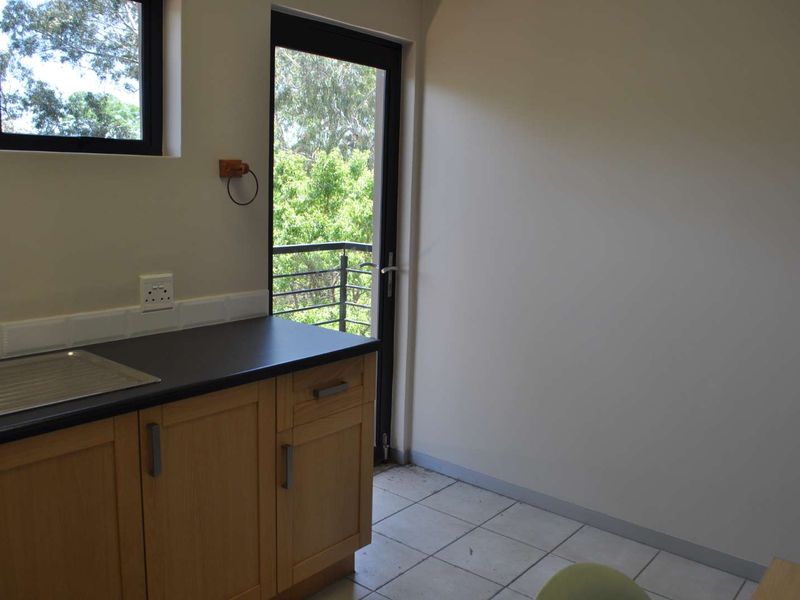 Office For Sale in Lombardy Office Park. - Photo 9