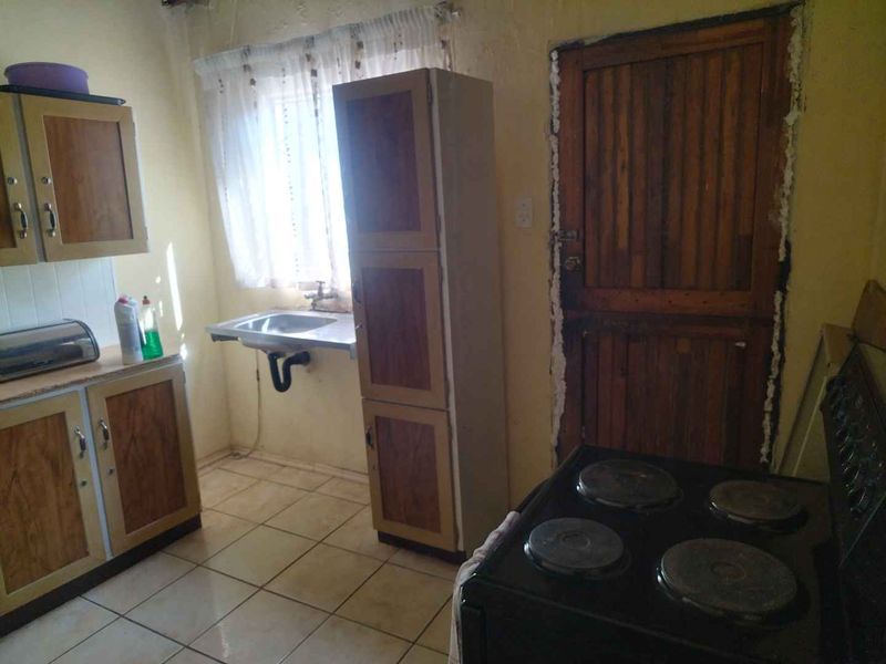 2 bedrooms house for sale in Soshanguve South EXT 1 - Photo 7