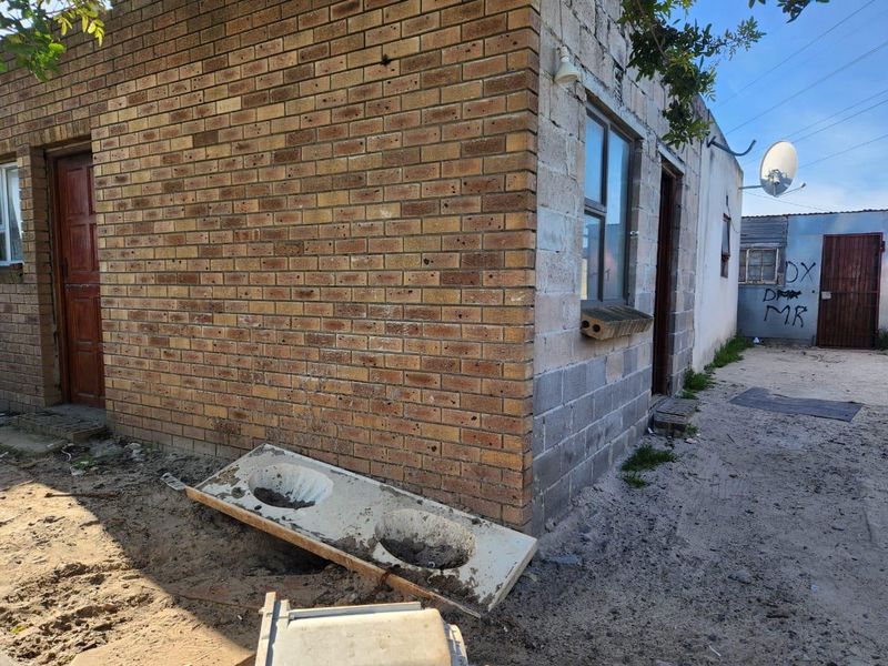 2-Bedroom House for Sale in Delft Suburban. - Photo 6