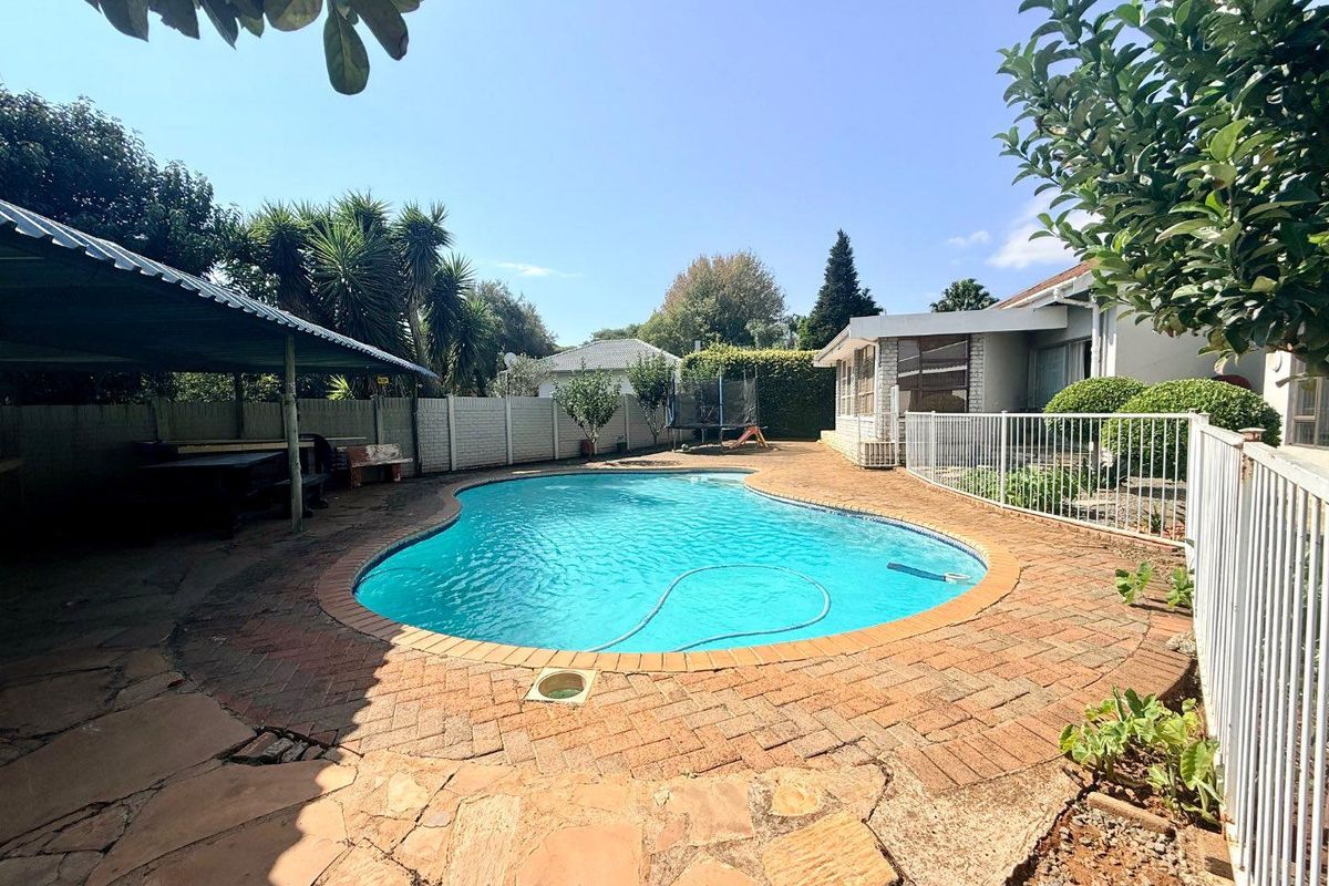 Beautiful 4 bedroom house for sale in Vryheid - Photo 5