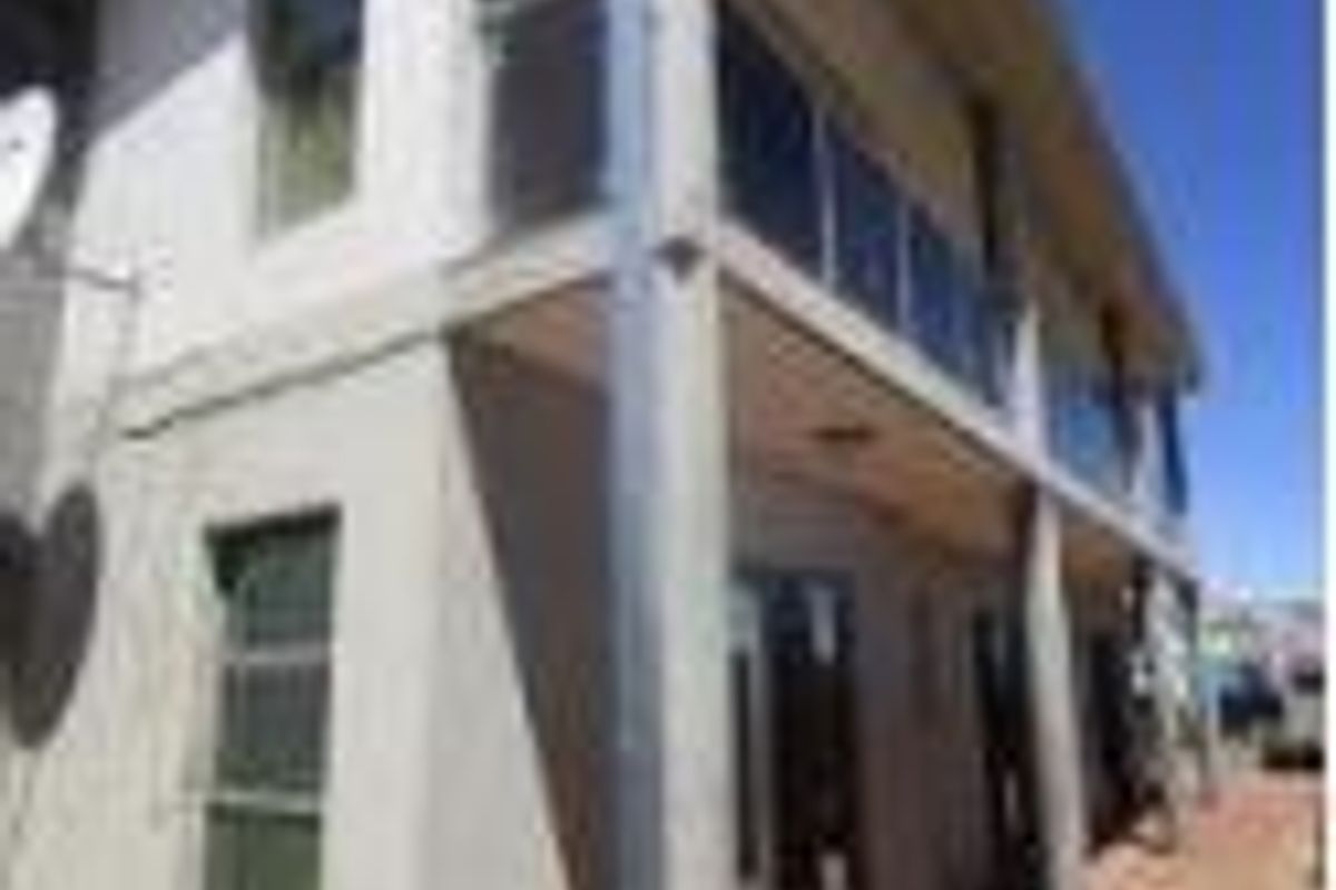 DOUBLE STOREY 8 BEDROOM HOUSE FOR SALE IN CIMBEBASIA - Photo 4