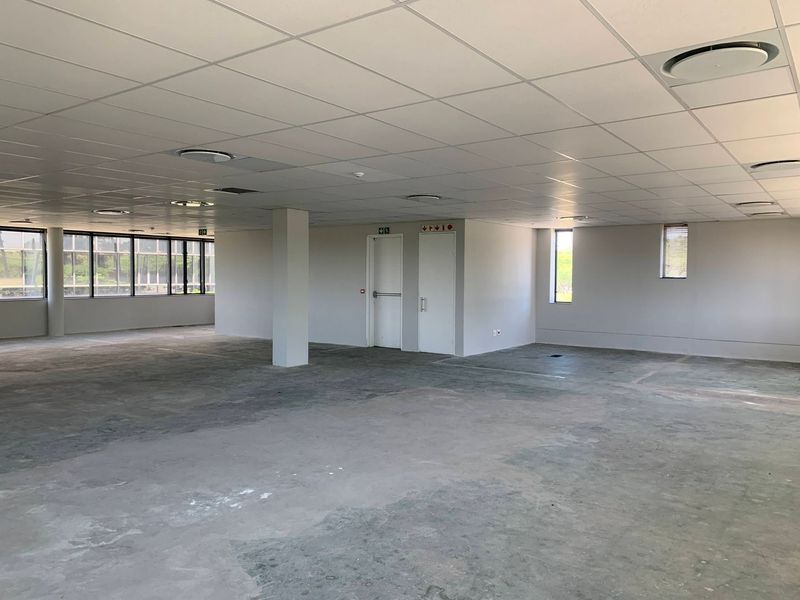 781m2 Woodmead North Offices To Let - Photo 9