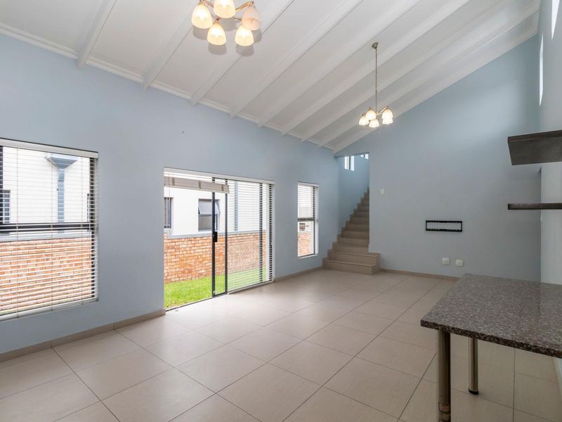 Modern house available to rent - Photo 8