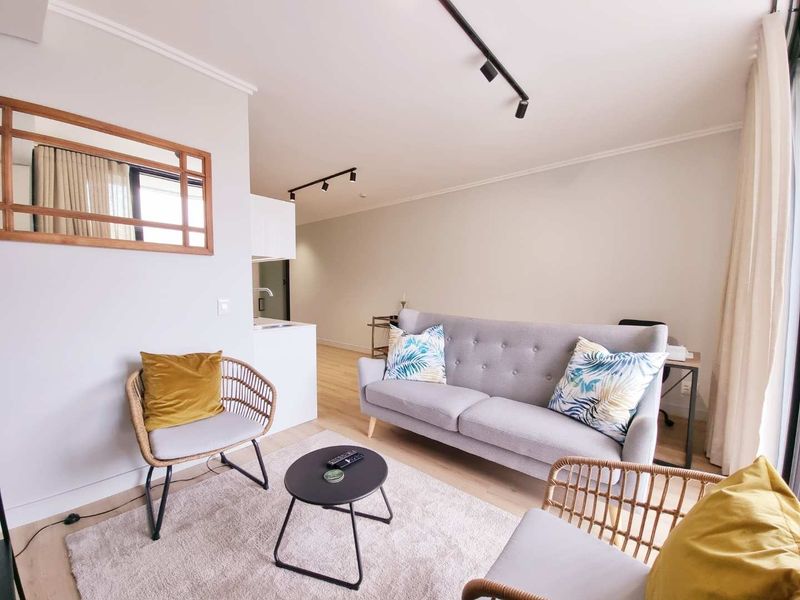 Fully furnished one bedroom, executive apartment for rent at Ellipse - Photo 3