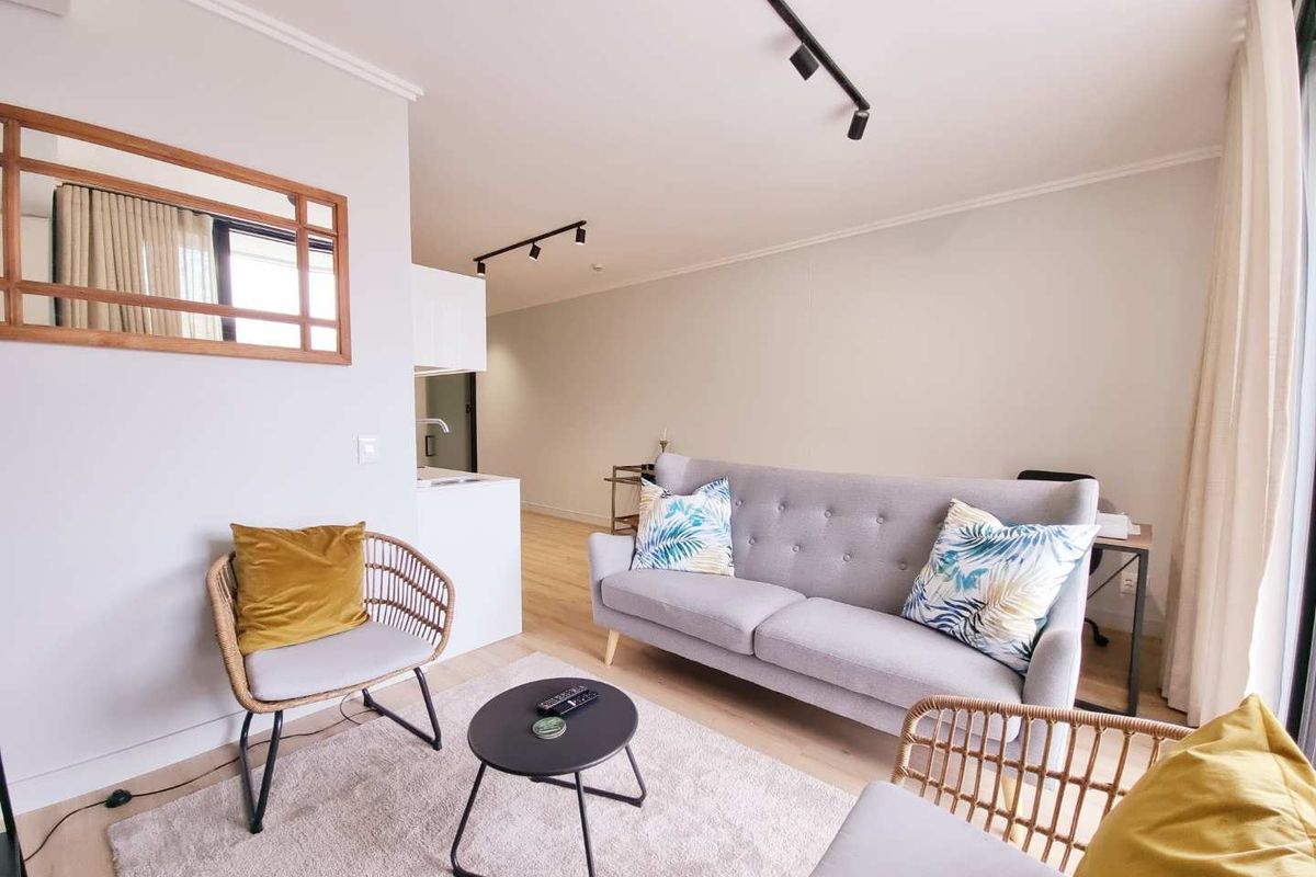Fully furnished one bedroom, executive apartment for rent at Ellipse - Photo 3