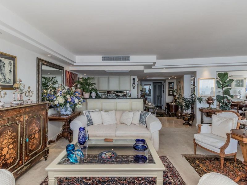 PRIME BEACH FRONT OPPORTUNITY - SEA POINT - Photo 3