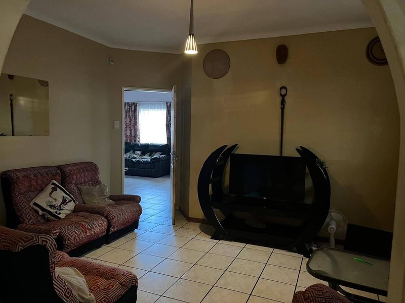 FOR SALE | KHOMASDAL –  FREE-STANDING FAMILY HOME - Photo 5