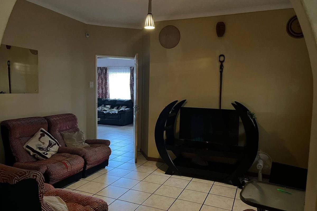 FOR SALE | KHOMASDAL –  FREE-STANDING FAMILY HOME - Photo 5