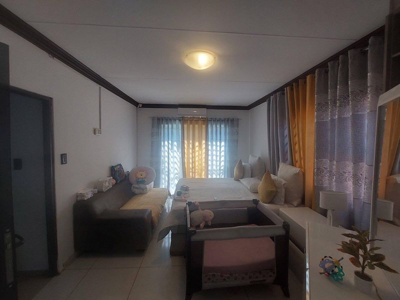 For Sale  Cimbebasia - Freestanding house - Photo 6