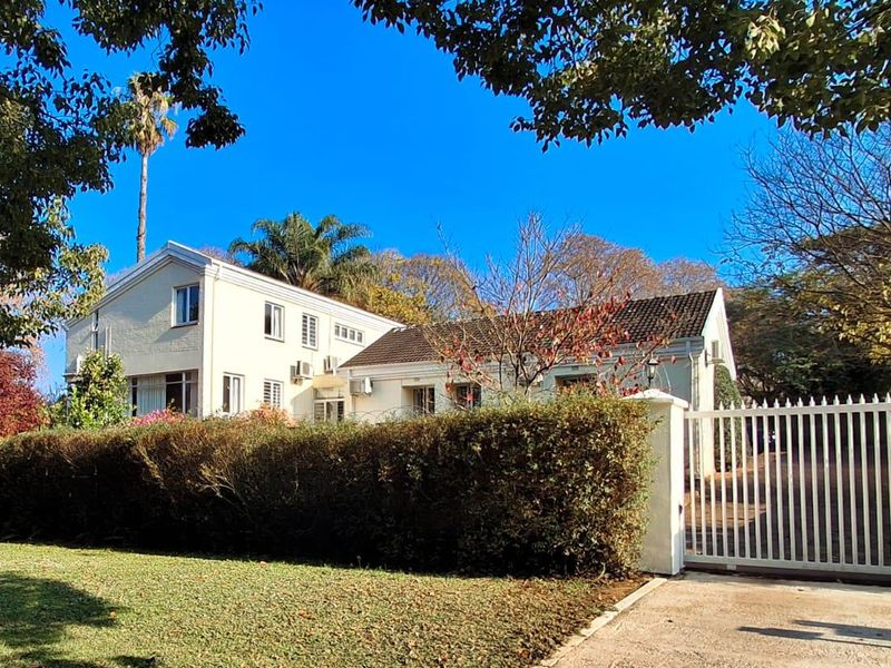 Stately Family Home with Separate Cottage in Greendale, Howick - Photo 1
