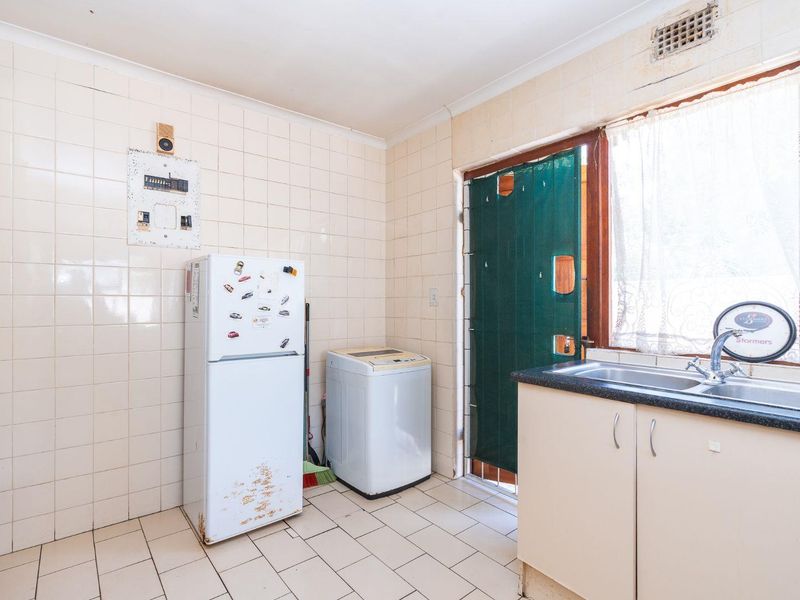 Family Home In Tijgerhof With Great Potential - Photo 10