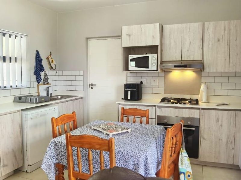 HARTLAND VILLAS - **Long-Term Rental Available from July 1st** - Photo 6