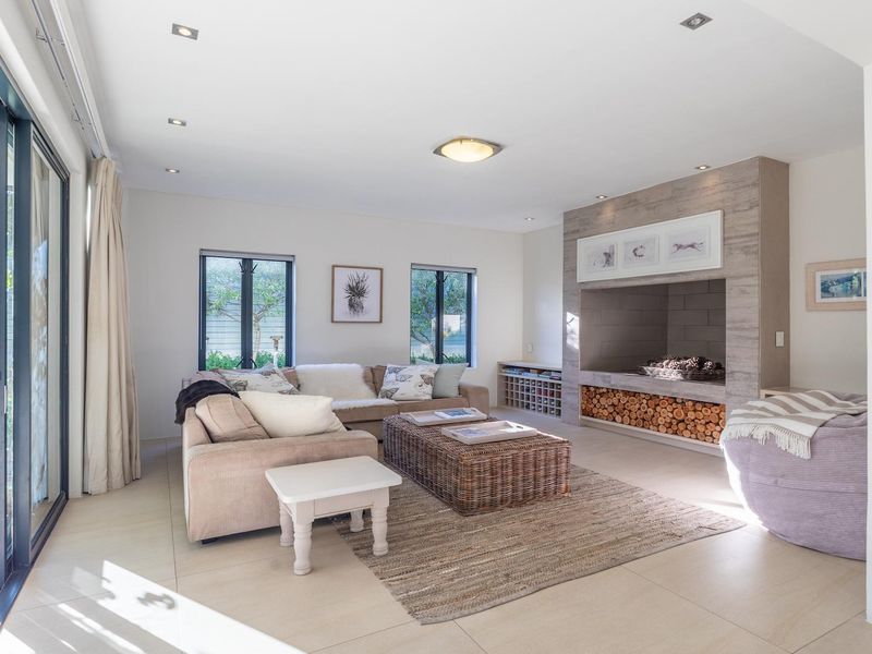 First Impressions Last - Photo 4