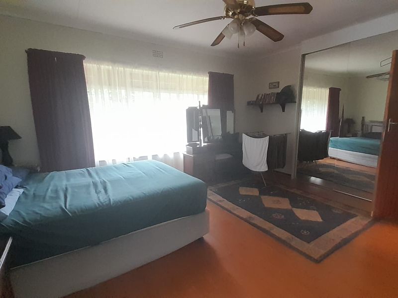 Relaxing Family Home - Photo 8