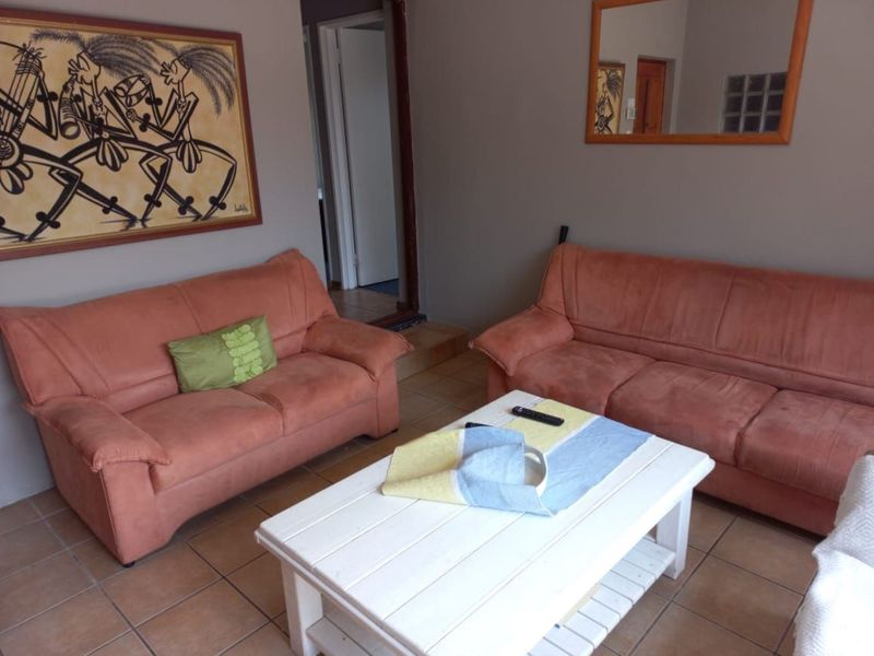 Female Student Accommodation - Summerstrand - Photo 3