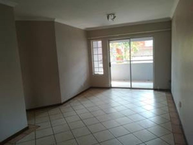 Stunning Top Unit Available to Rent- 1 May 2026 - Photo 4