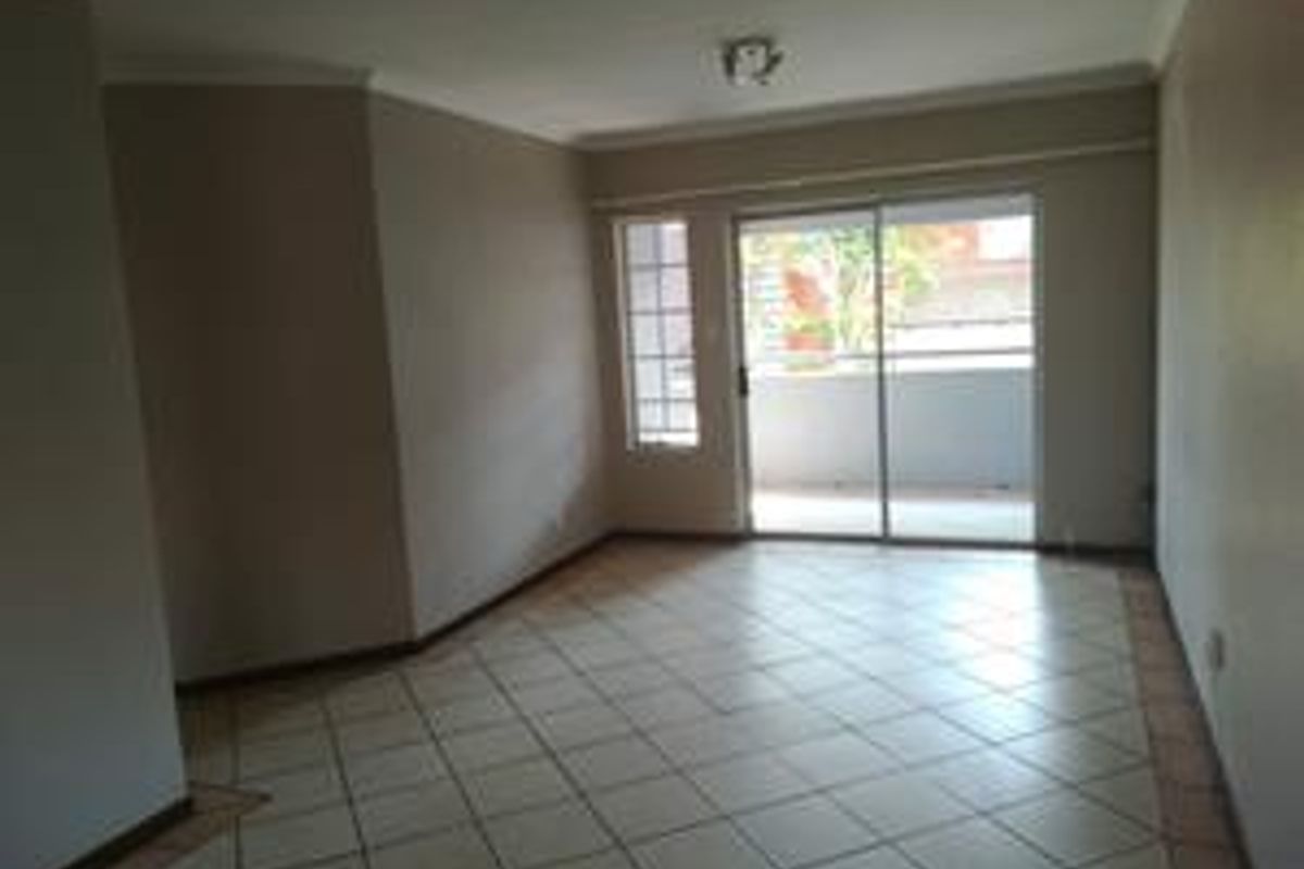 Stunning Top Unit Available to Rent- 1 May 2026 - Photo 4