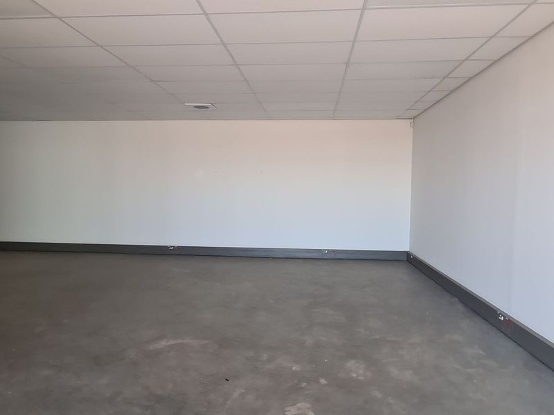 669/m2 Olifantsfontein Warehouse To Let - Photo 3