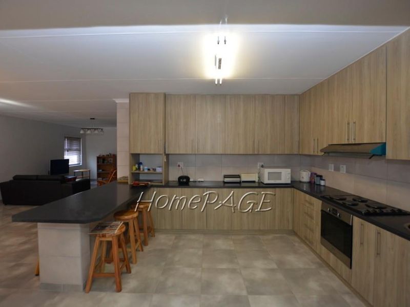 Fairway Estates, Walvis Bay, 3 Bedroom house in a quiet Cul de Sac for sale - Photo 6
