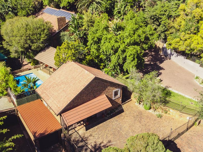 This is property is meant for someone special! - Photo 2