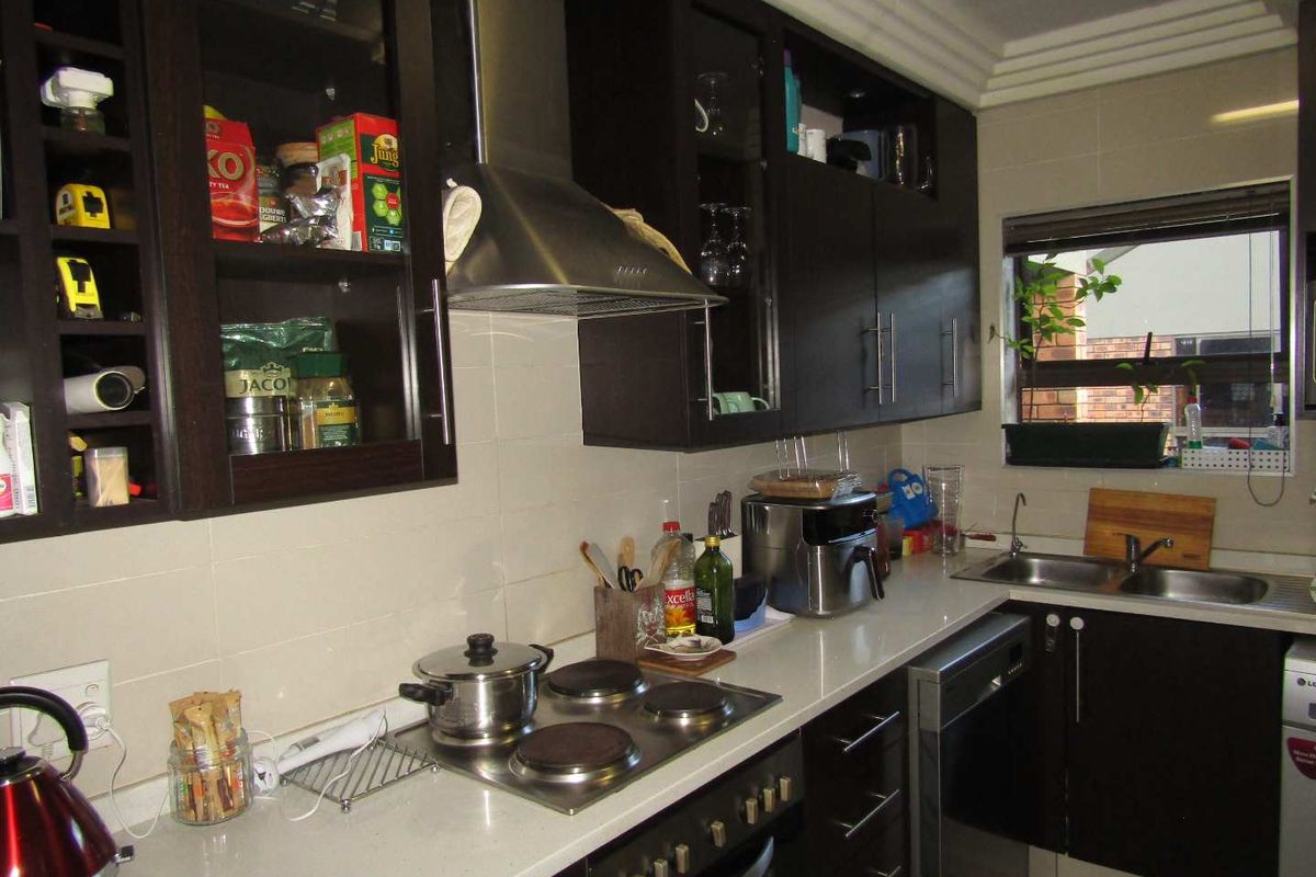 Lifestyle Living Lock Up And GO - Photo 5