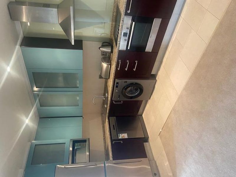 AMAZING FULLY FURNISHED 1 BED APARTMENT IN THE ICONIC RAPHAEL - Photo 6