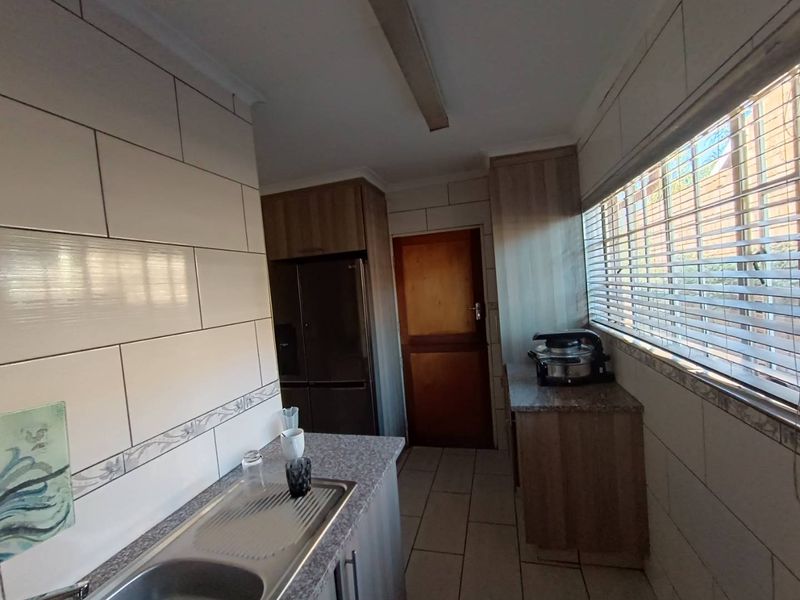 AMBERFIELD - CENTURION - 3 BEDROOM HOUSE - Photo 6