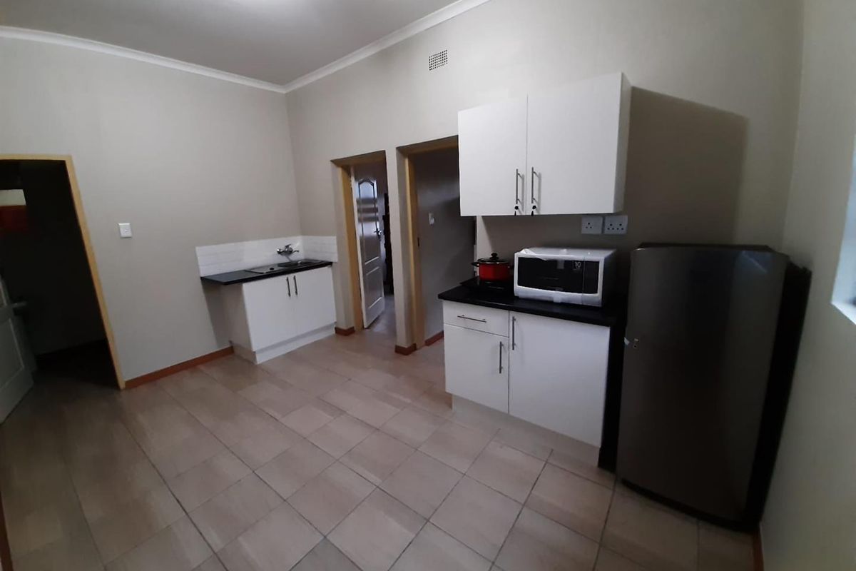 PRIME STUDENT ACCOMMODATION INVESTMENT - Photo 2