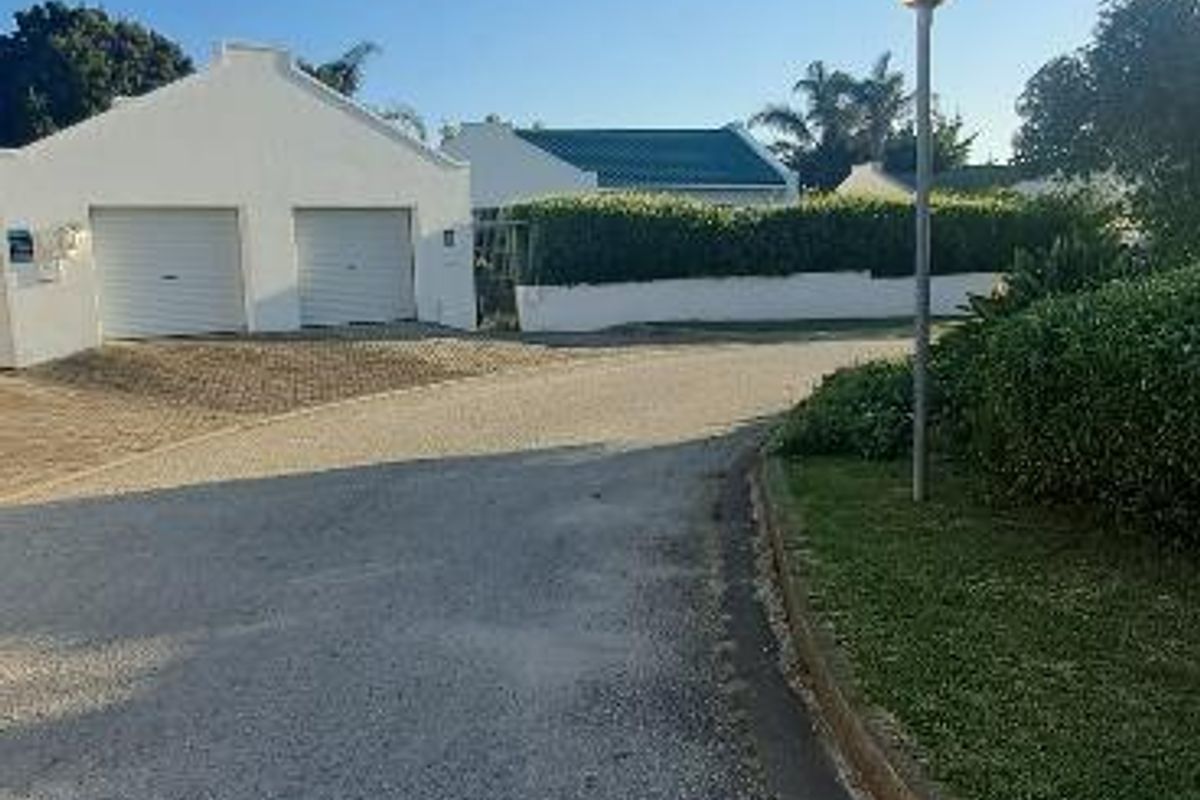 Miramar Family Home to Rent - Photo 2