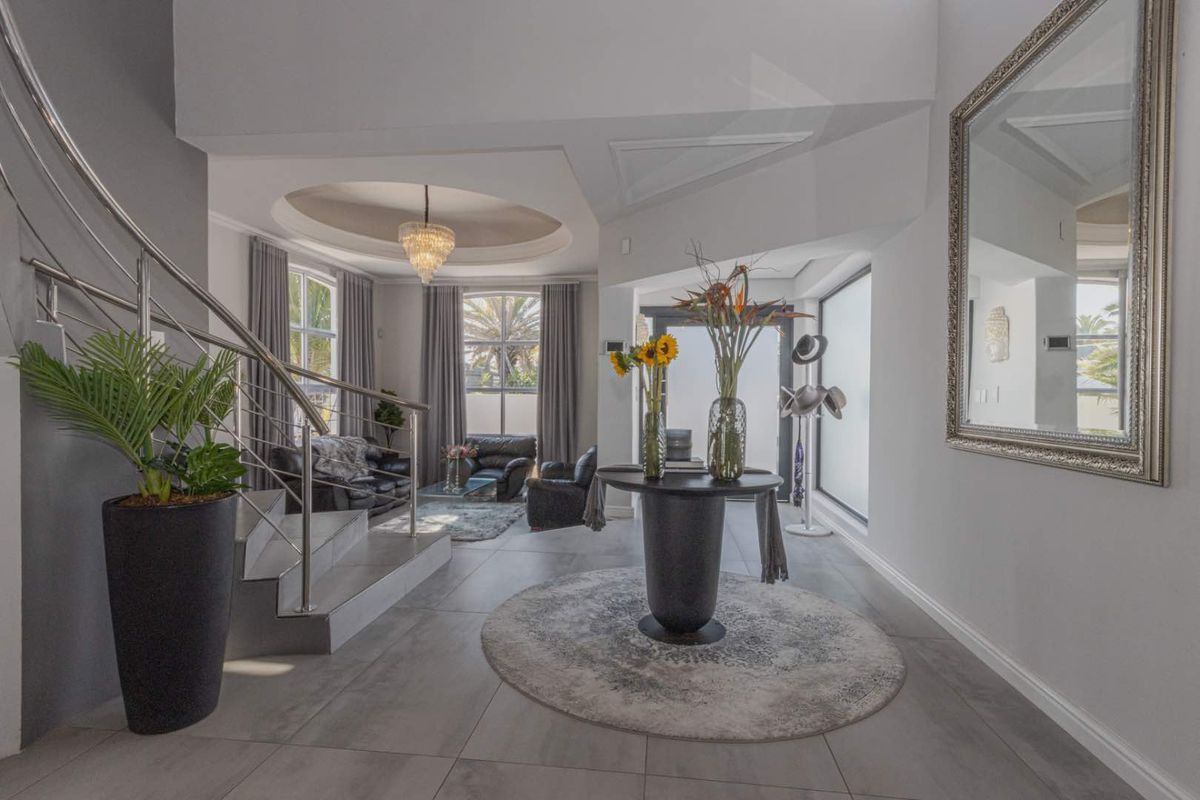 Extravagant Coastal Home in Sunset Beach - Photo 5