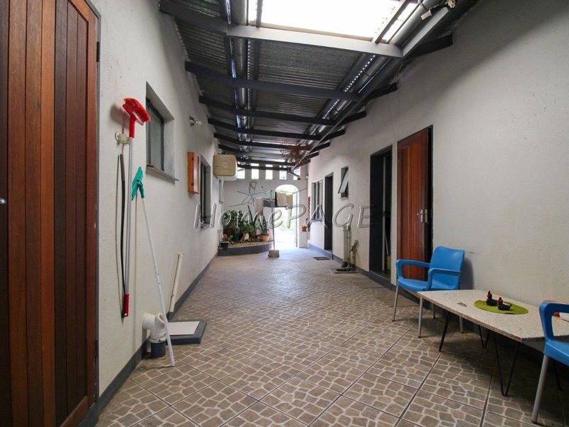 Otjiwarongo:  Cozy and comfortable 3-bedroom home for sale - Photo 8